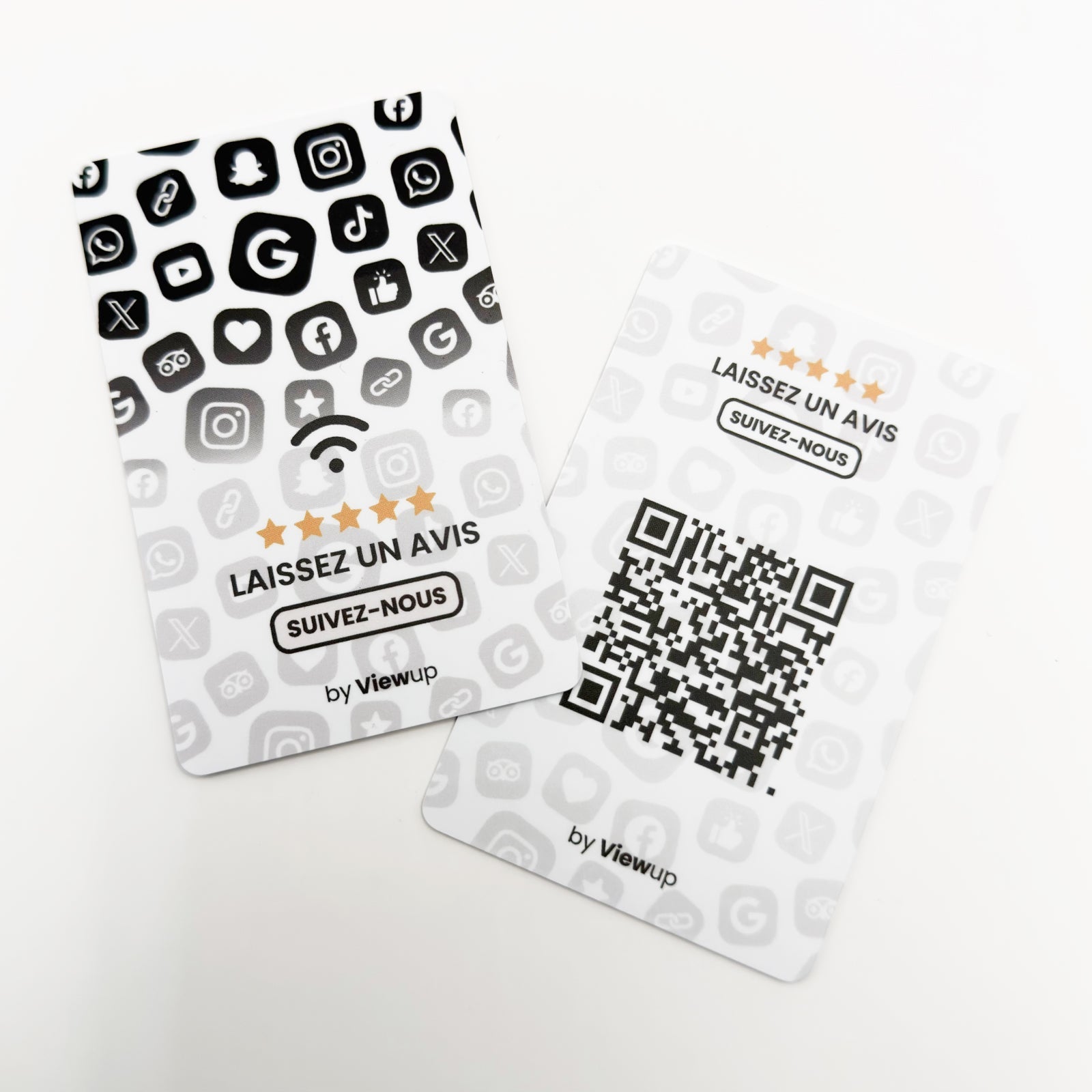 Carte NFC multi-liens Viewup Connect avec mini site Viewup